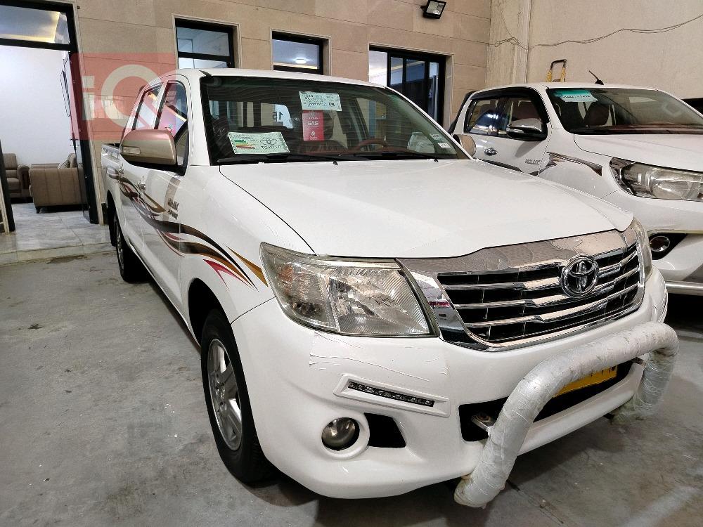 تۆیۆتا هایلۆکس